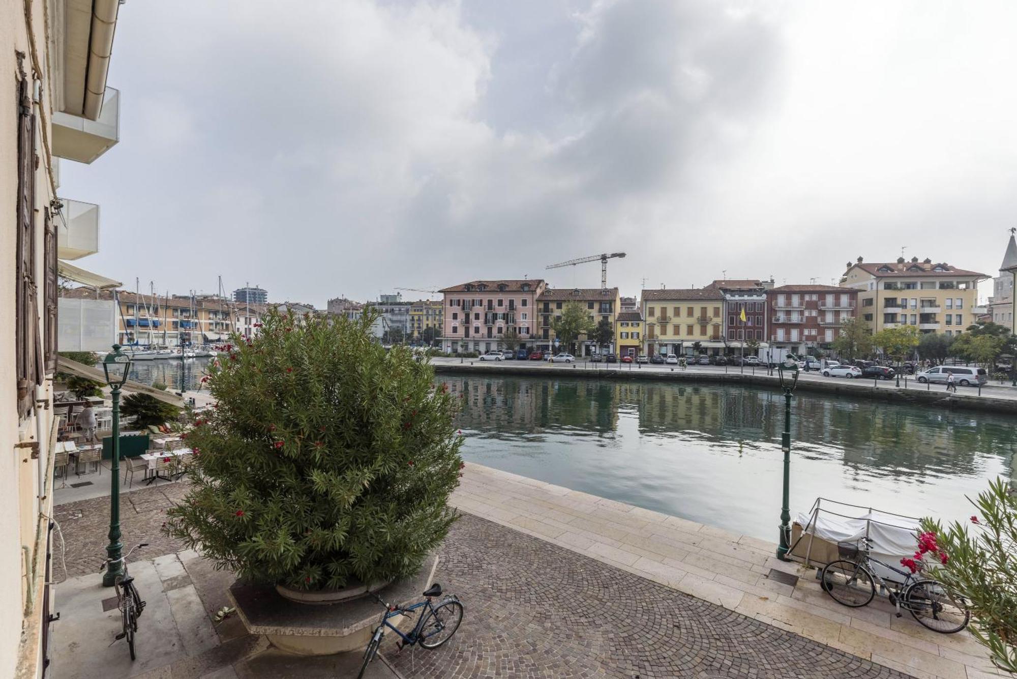 Appartamento Al Porticciolo Grado Exterior photo